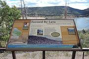 Navajo Lake 的介紹牌